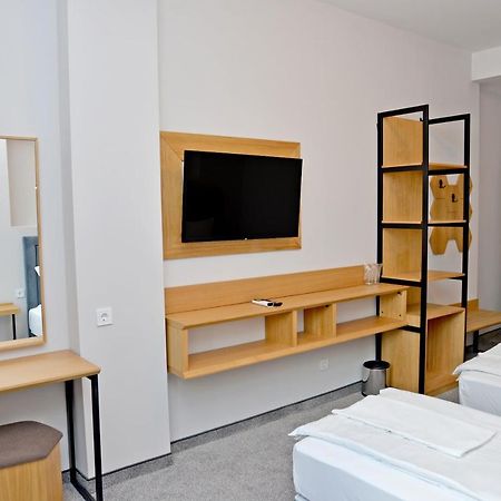 Hotel Ricas Sliven Buitenkant foto
