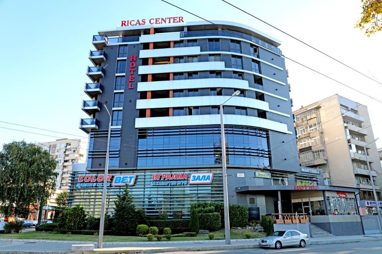 Hotel Ricas Sliven Buitenkant foto